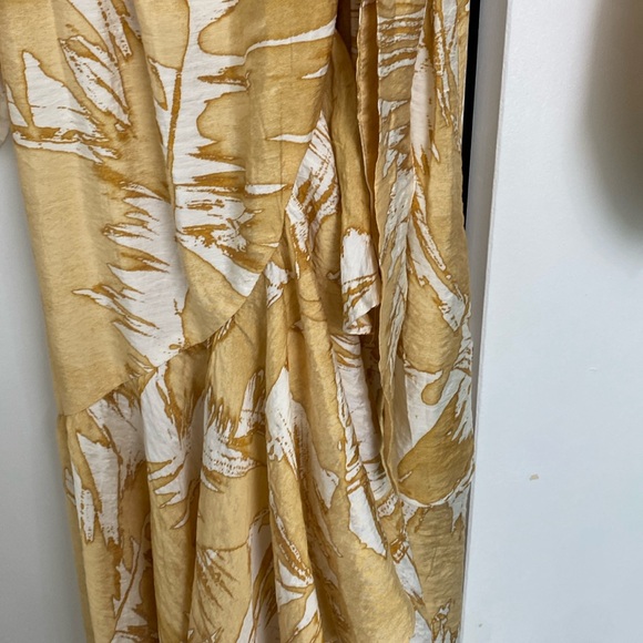 H&M Maxi Wrap Dress S - Picture 7 of 9